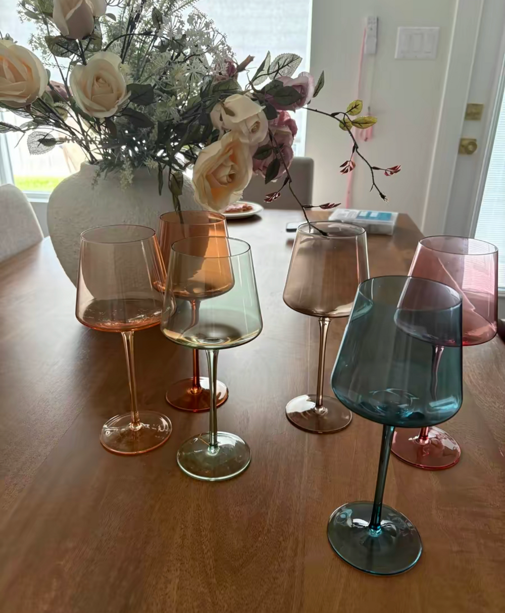 <h3><strong>WHAT DO OUR WINE LOVERS HAVE TO SAY? 🍷</strong></h3>